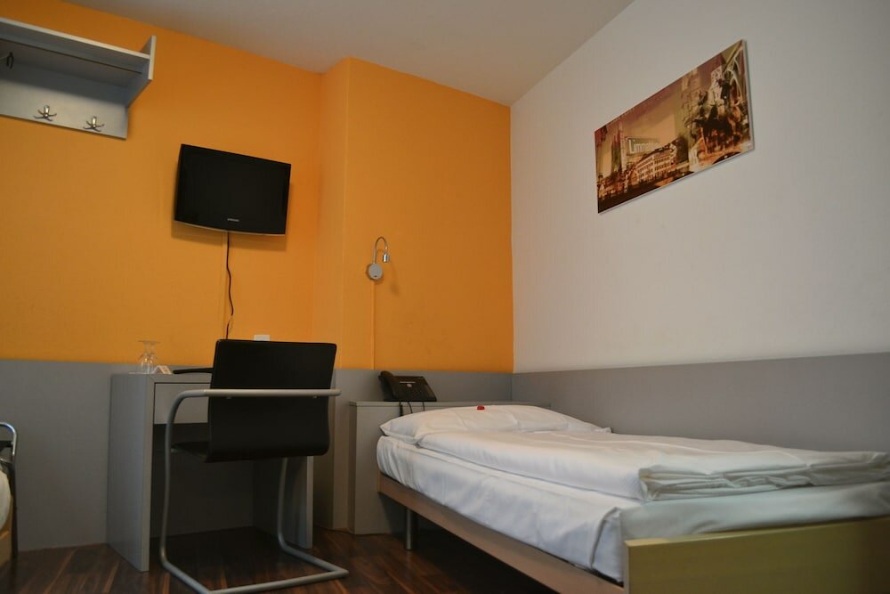 Фото Alexander Guesthouse