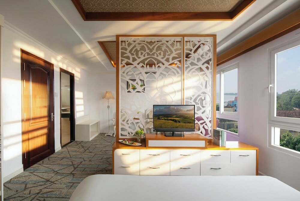 Фото Nesta Can Tho Hotel