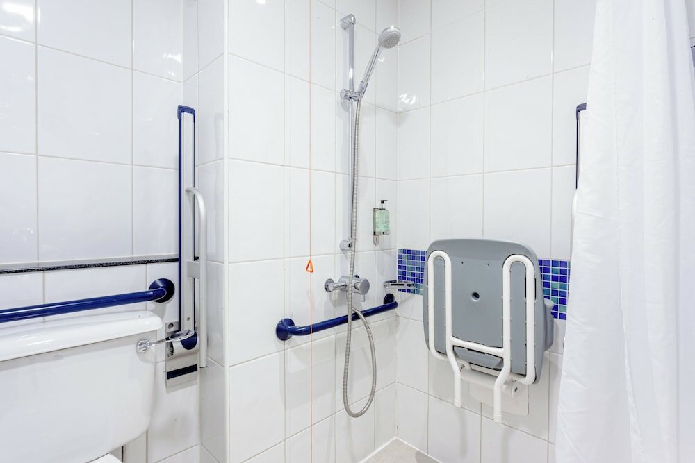 Фото Holiday Inn Express Edinburgh Royal Mile, an Ihg Hotel