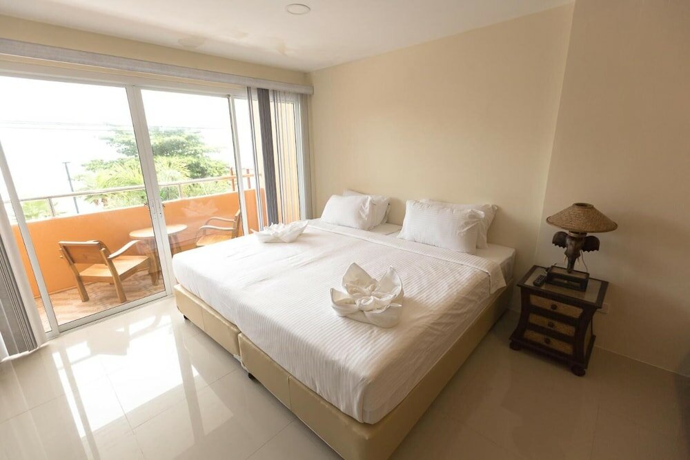 Фото Marina Jomtien Beach