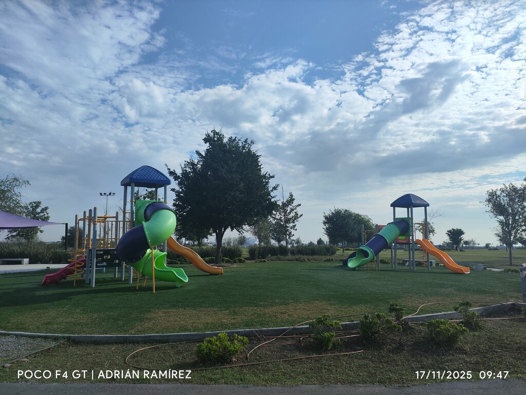 Playground Área Juegos Infantiles - Gran Parque Valle Condesa, State of Nuevo León, photo