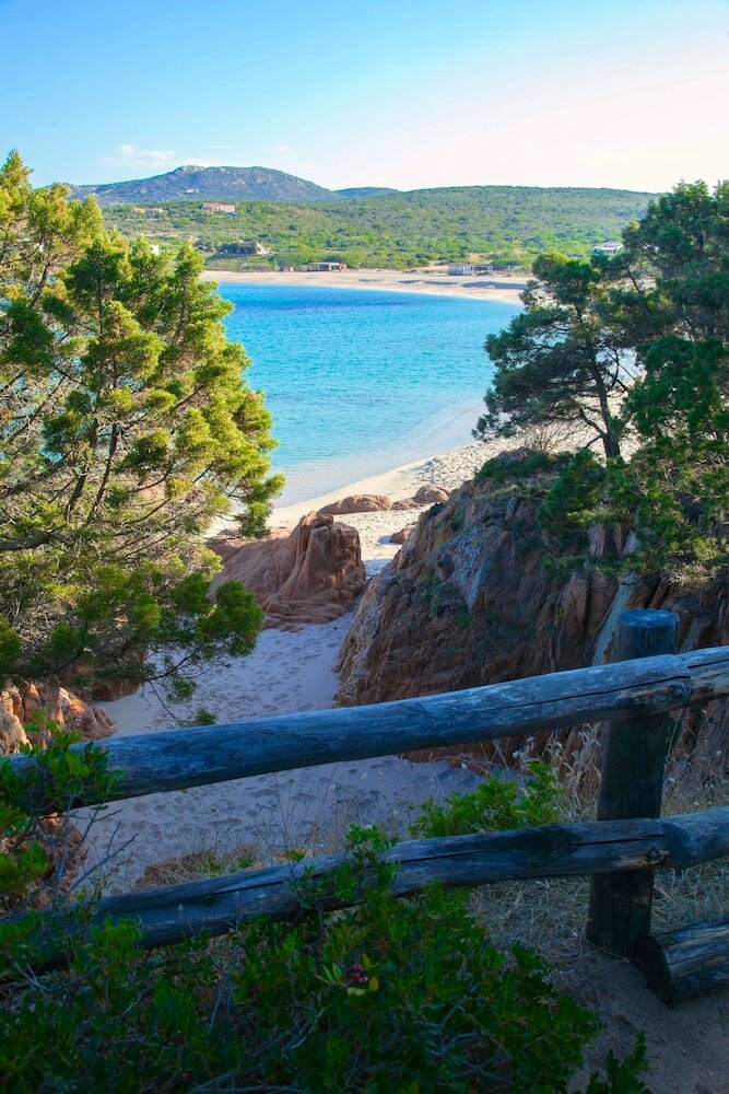 Фото Hotel Gabbiano - Agenzia Isola Rossa