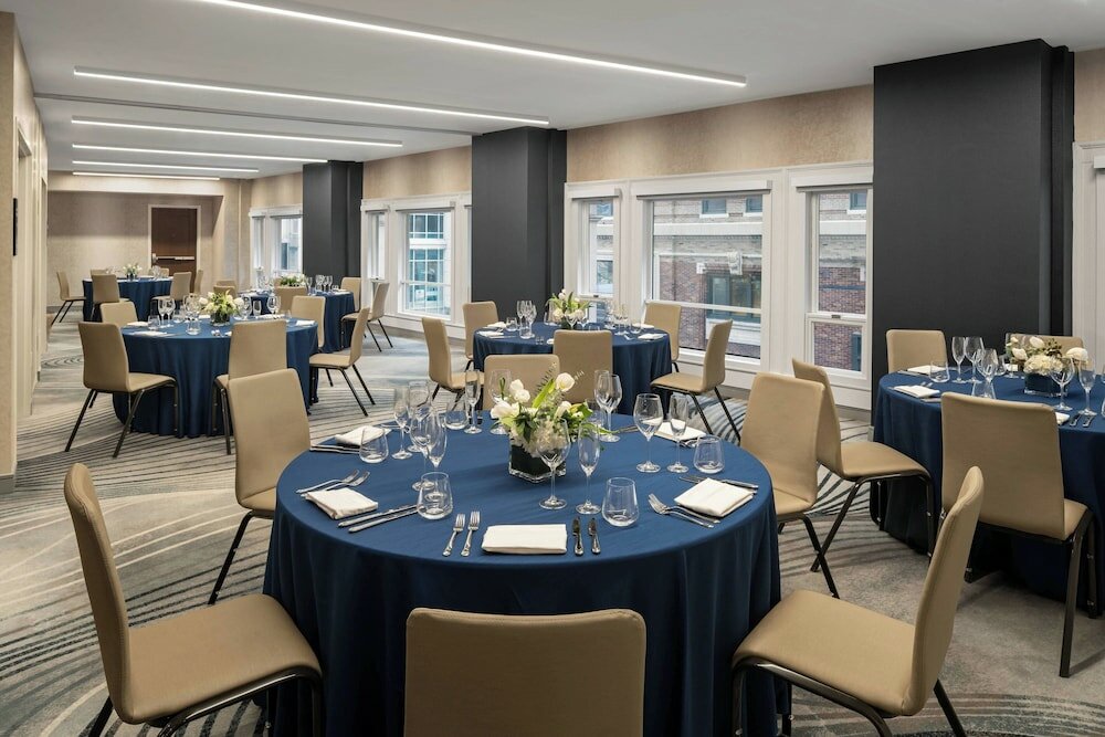 Фото Glass Light Hotel & Gallery, Autograph Collection