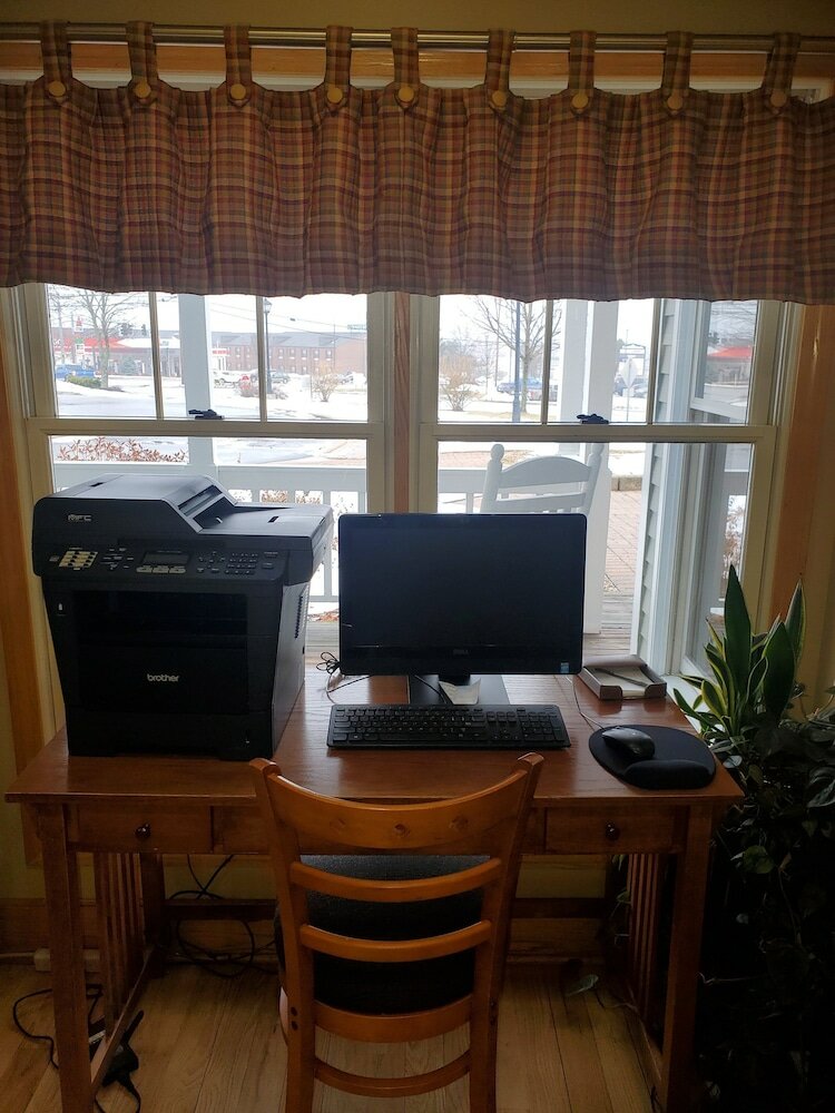 Фото Country Inn at The Mall