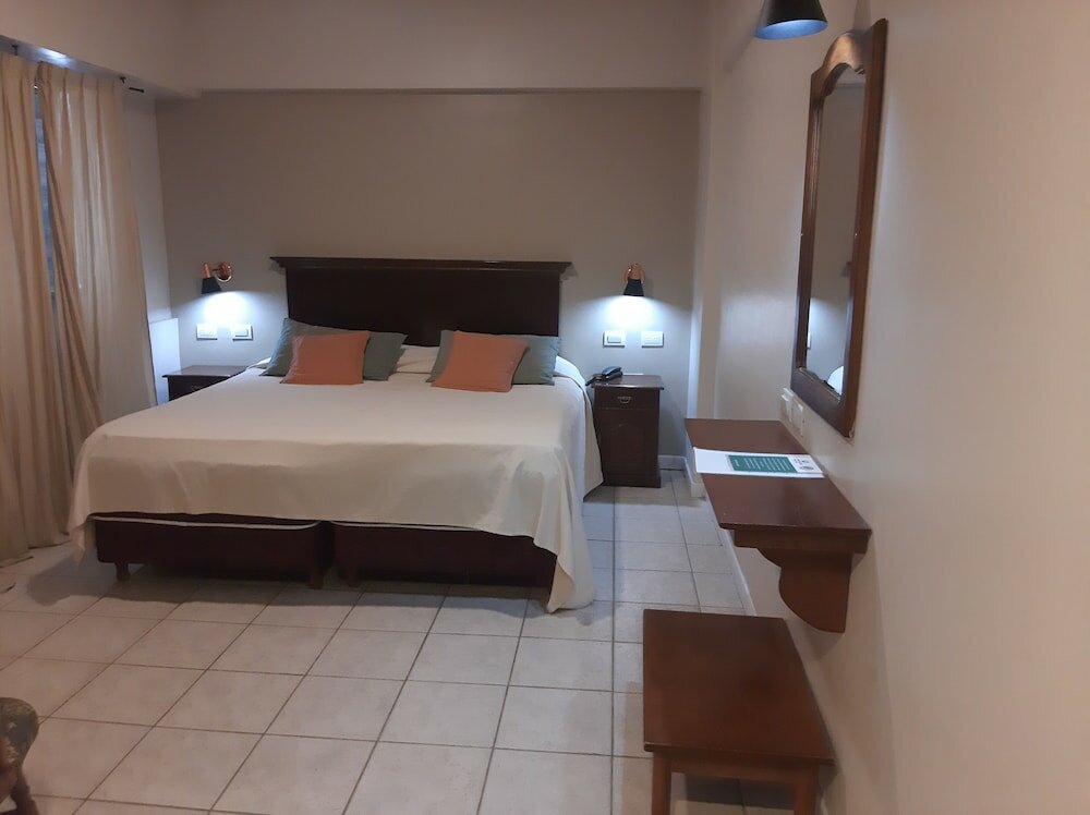 Фото Esmeralda Palace Hotel