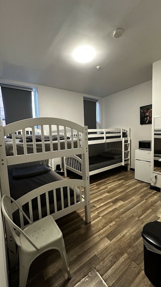 Фото Palmerston Hotel