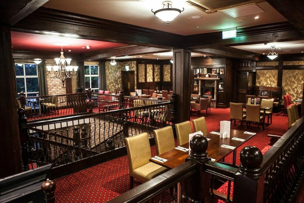 Фото Latterkenny Court Hotel