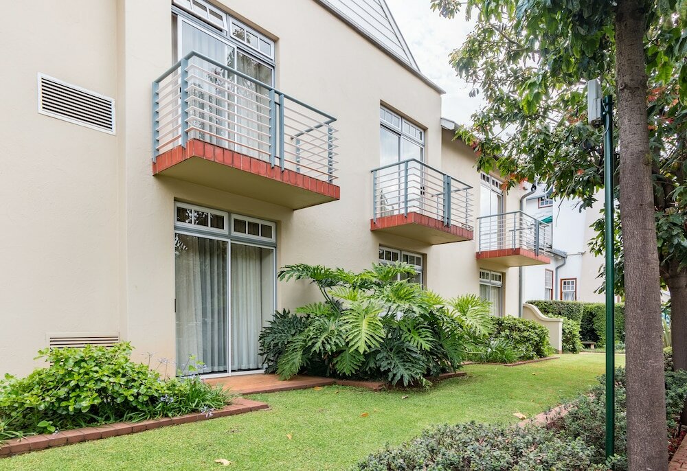 Фото Courtyard Hotel Arcadia