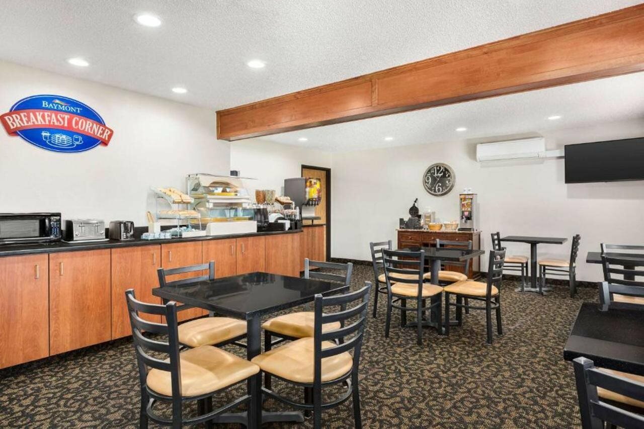 Фото Baymont by Wyndham Whitefish