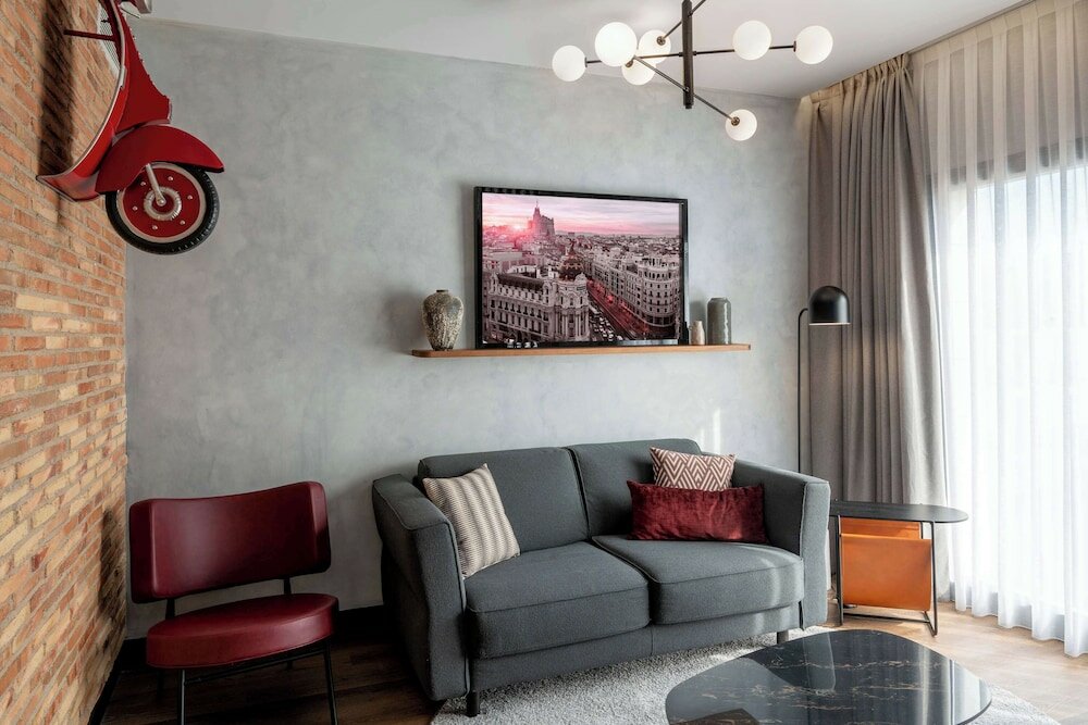 Фото Radisson Red Madrid