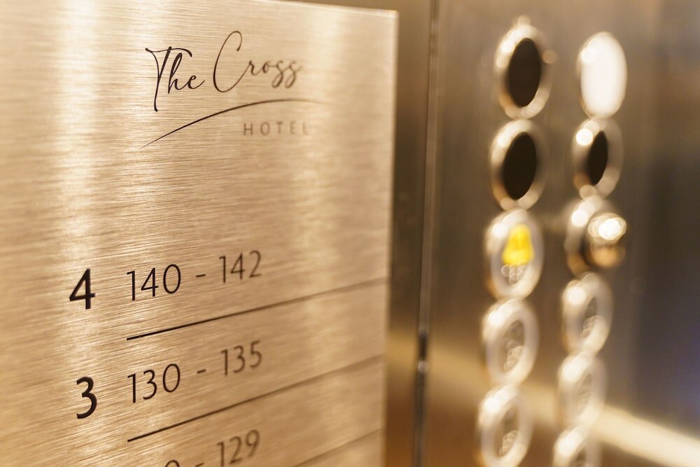 Фото The Cross Hotel