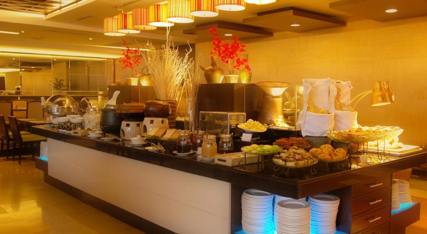 Фото Grand Dafam Braga Bandung