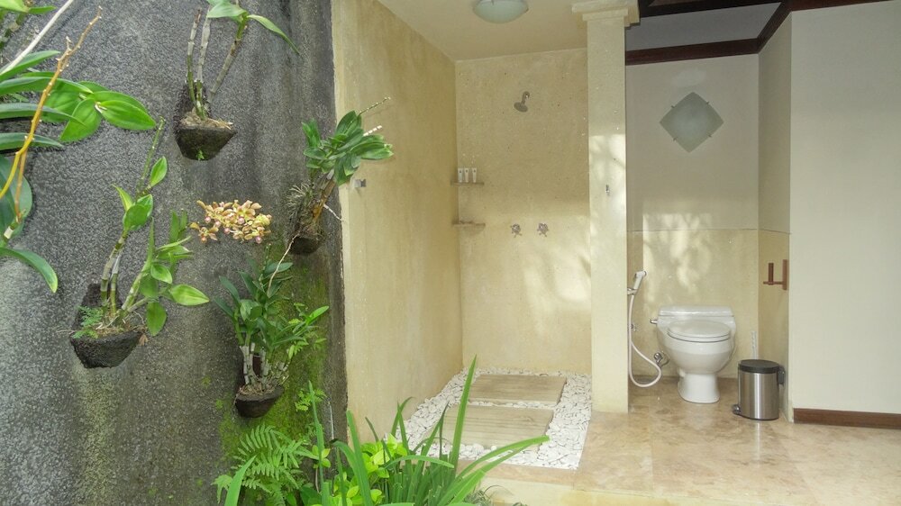 Фото Tis Villas Seminyak by Premier Hospitality Asia