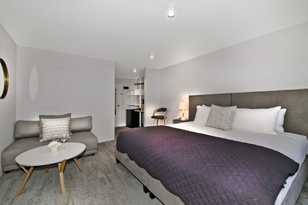 Фото Atrium Hotel Mandurah