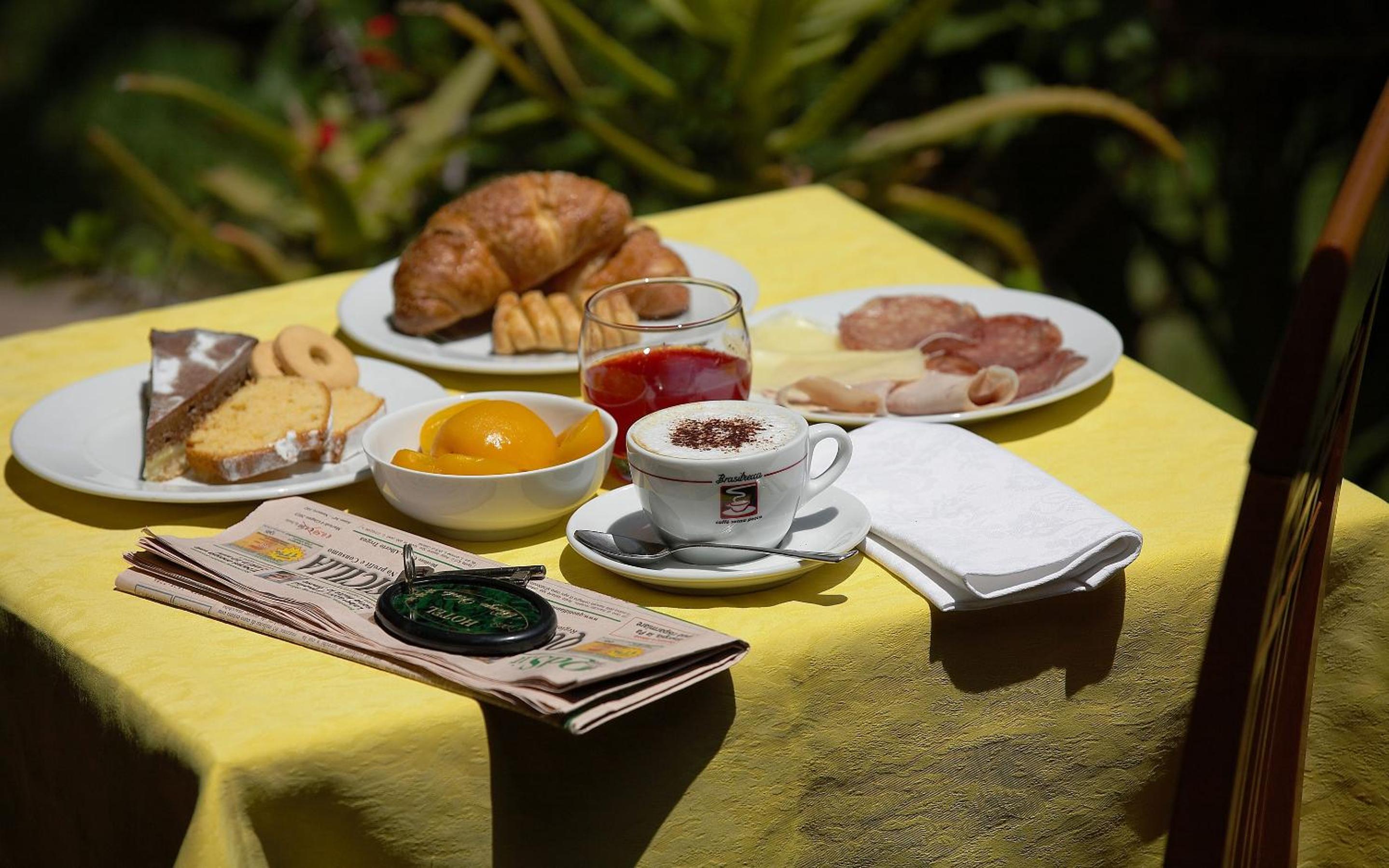 Фото Hotel Borgo Verde