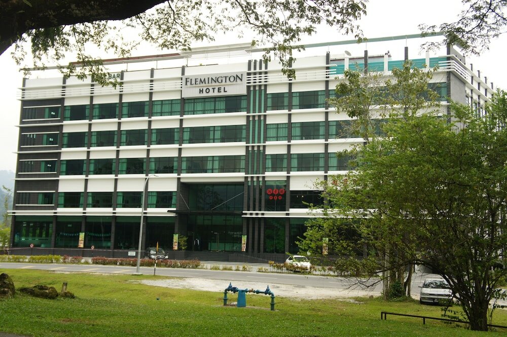 Фото Flemington Hotel