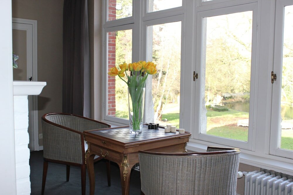 Фото Hotel Lodewijk Van Male