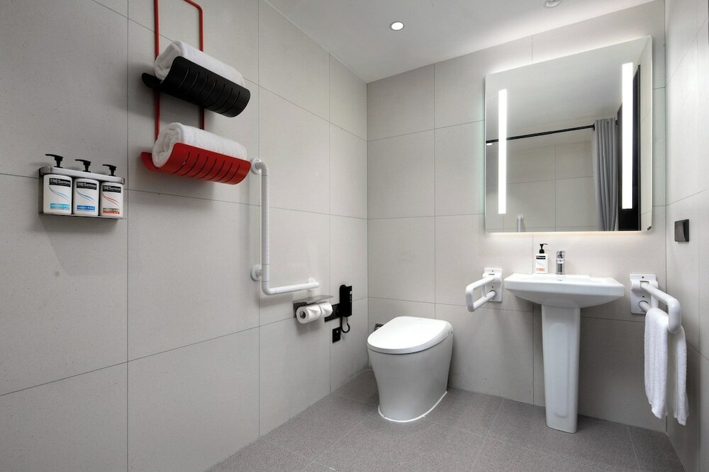 Фото Holiday Inn Express Shanghai Gumei by Ihg