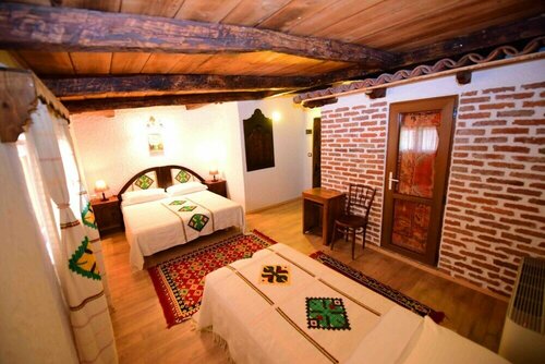 Гостиница Hotel Tradita Geg & Tosk в Шкодере
