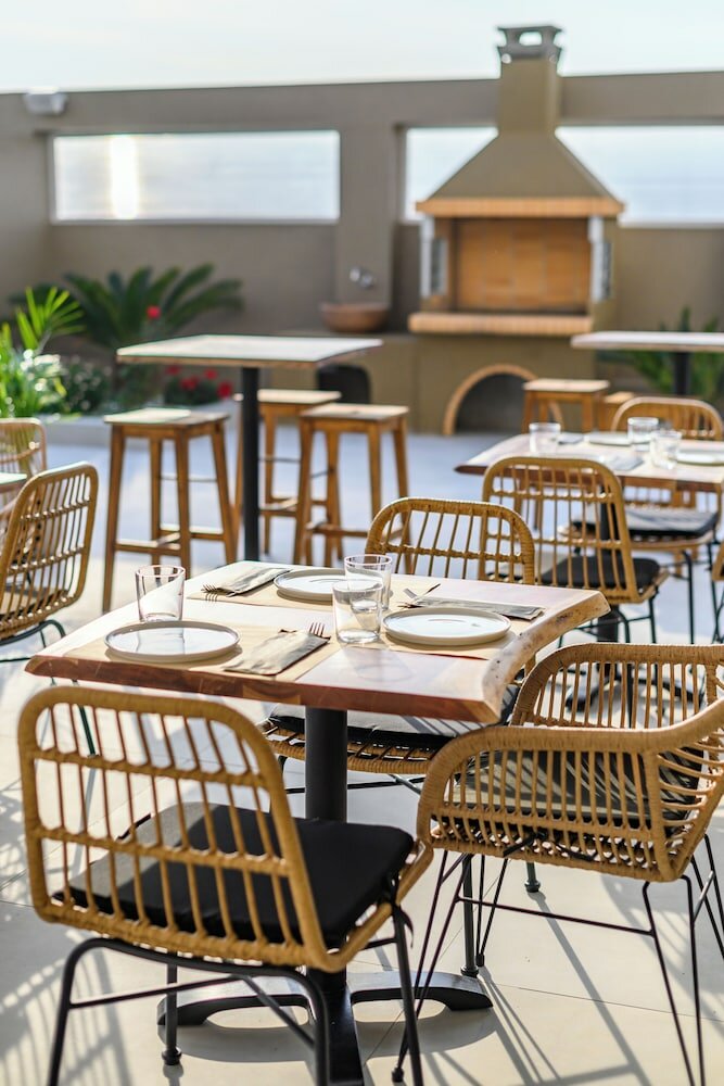 Фото Nicolas Grand Suites - Adults Only