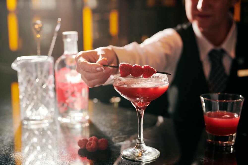 Фото Hard Days Night Hotel