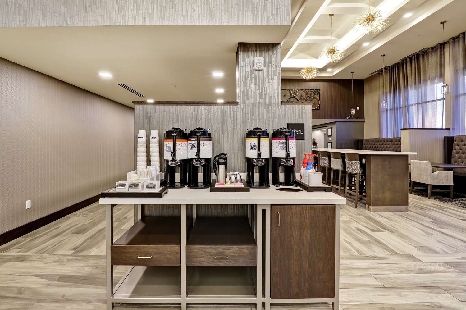 Фото Hampton Inn St Catharines Niagara