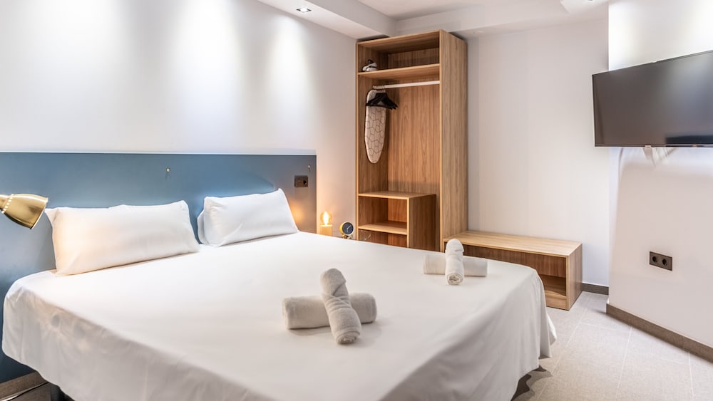 Фото Poem Suites