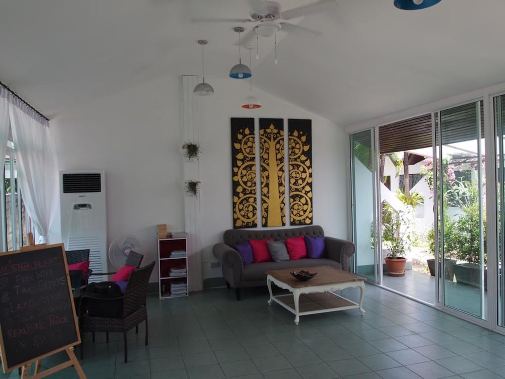 Фото Hacienda Phuket