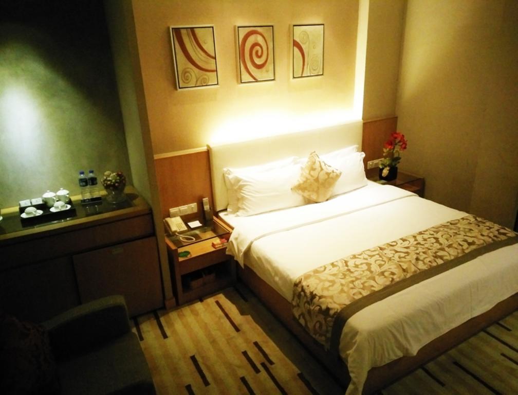 Фото Hua Yu Min Fu Hotel - Zhuhai