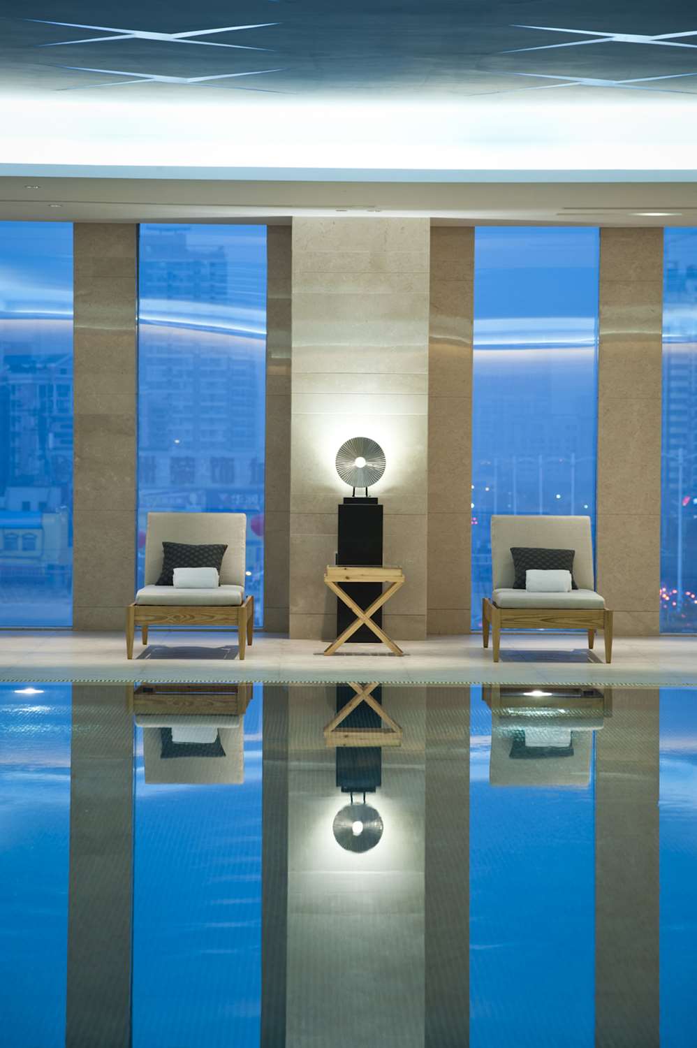 Фото Hilton Nanjing