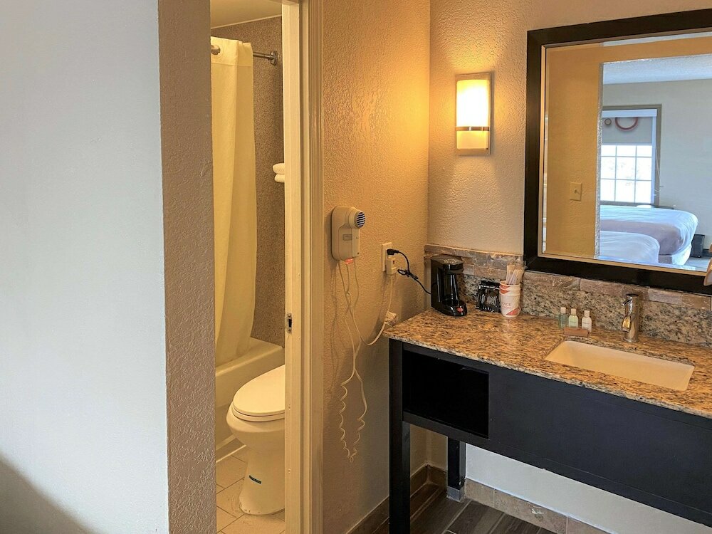 Фото Clarion Pointe