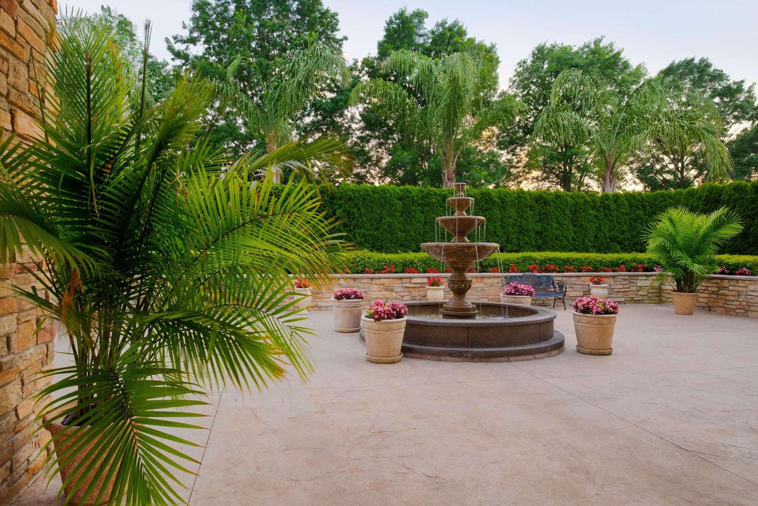 Фото Radisson Hotel Freehold