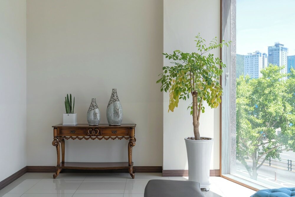 Фото Staywell Hotel