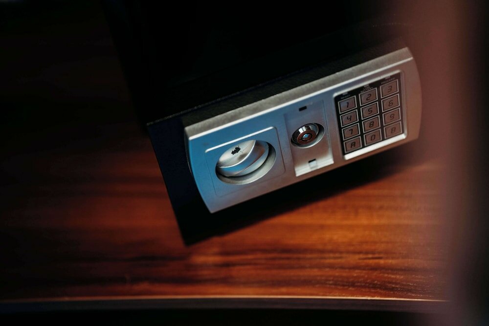 Фото Savoy Hotel Frankfurt