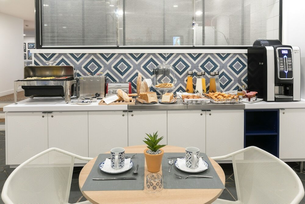 Фото The Deck Hotel by HappyCulture