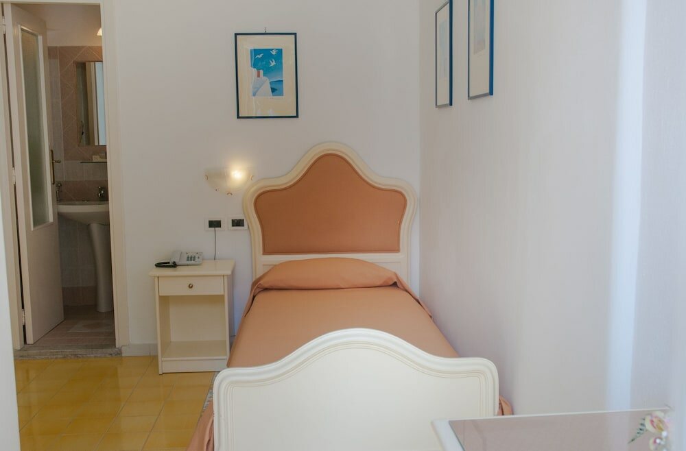 Фото Hotel Villa Bianca