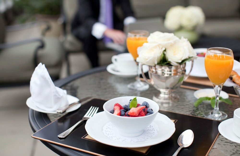 Фото Wedgewood Hotel And SPA