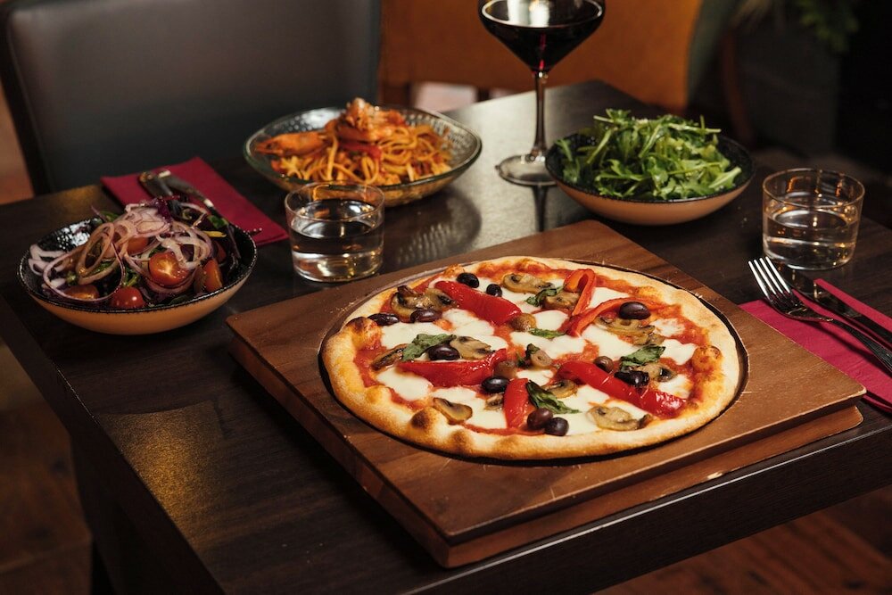 Фото St Giles Hotel - London