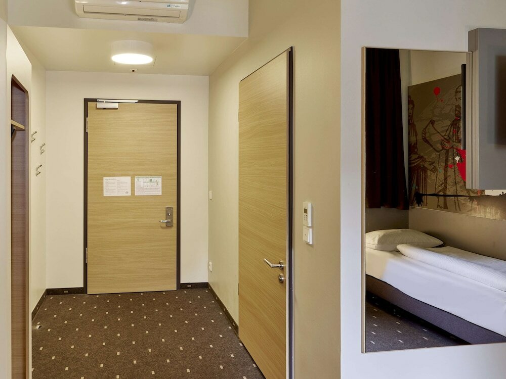 Фото B&b Hotel Trier