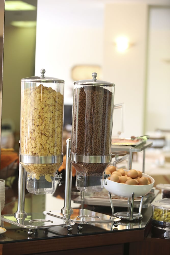 Фото Hotel Oceanis Kavala