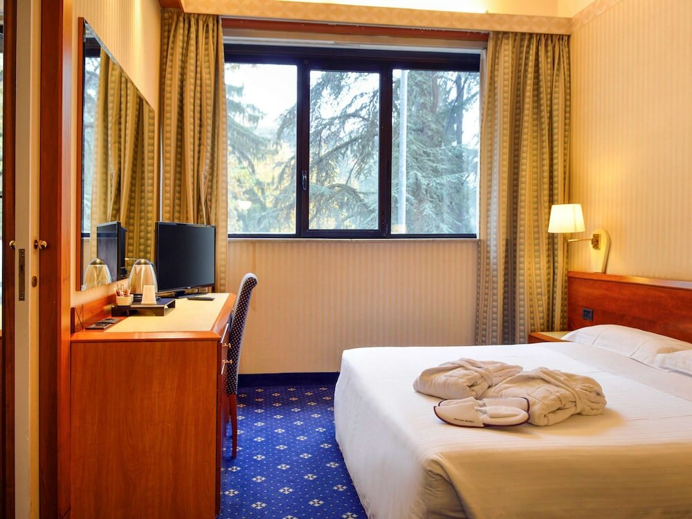 Фото Mercure Reggio Emilia Centro Astoria