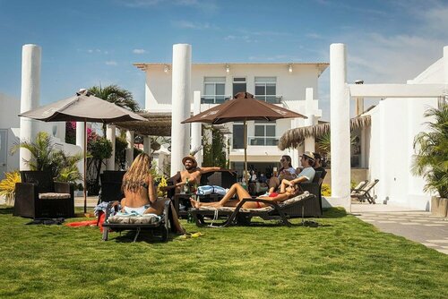 Гостиница Hotel La Ría Playas в Провинции Гуаяс
