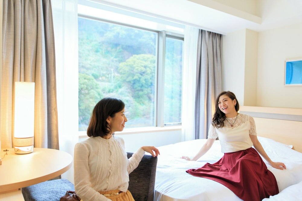 Фото Atami Korakuen Hotel