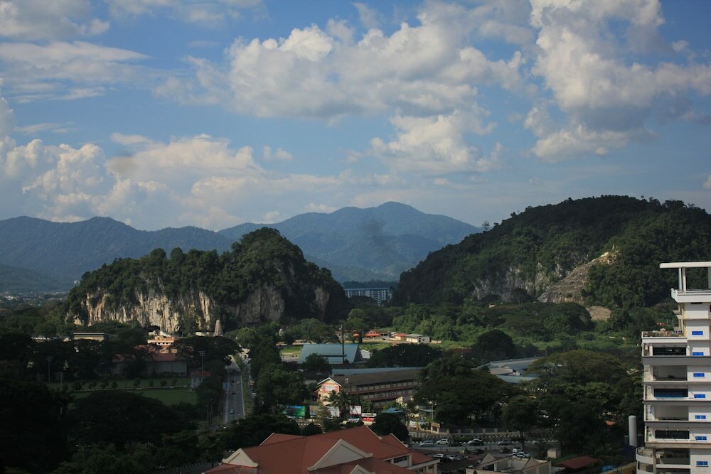 Фото Tower Regency Hotel & Apartments