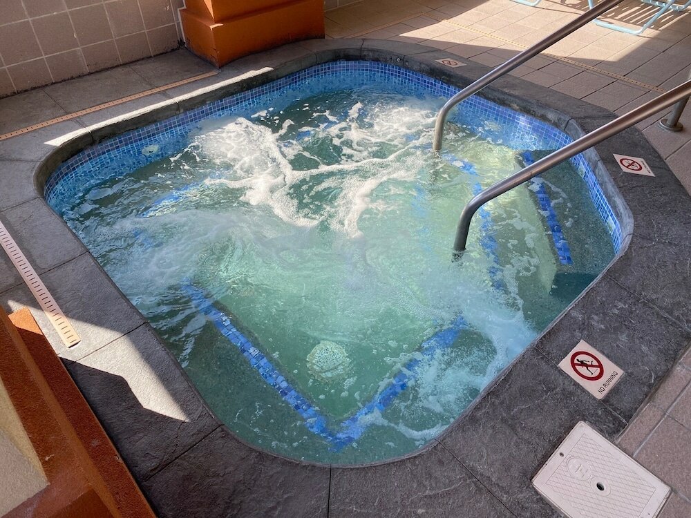 Фото Baymont by Wyndham Pella