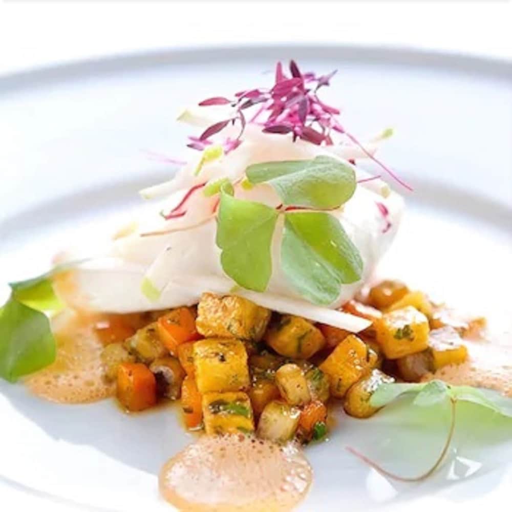 Фото Hotel Brosundet