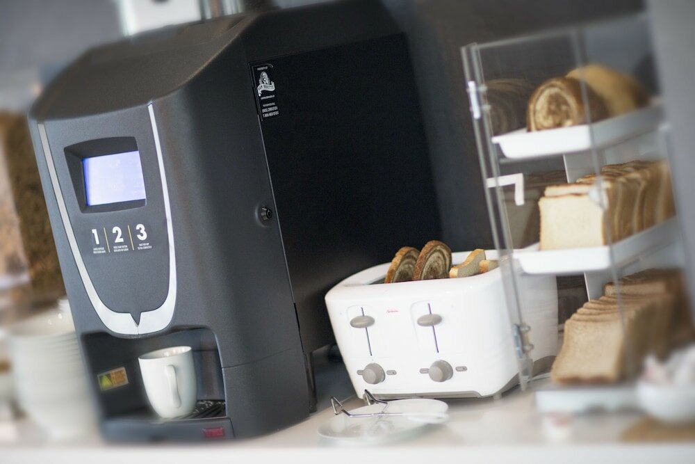 Фото Liberty Suites Hotel