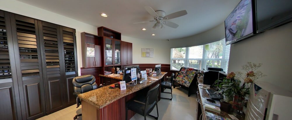 Фото Caribbean Resort Suites