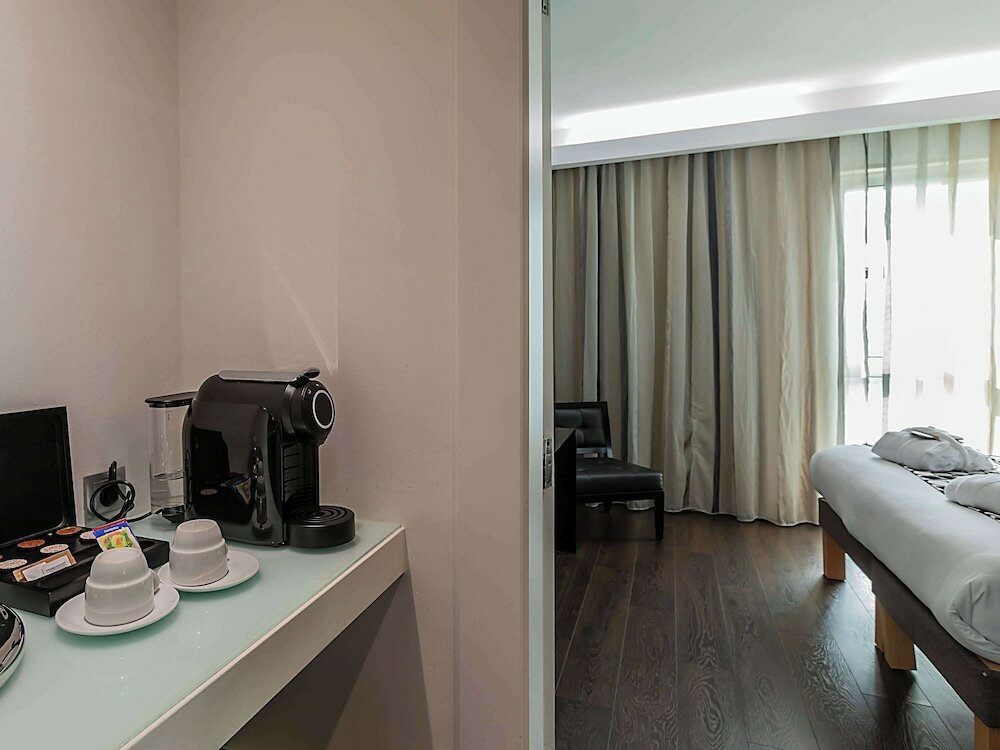 Фото Mercure Lisboa Hotel