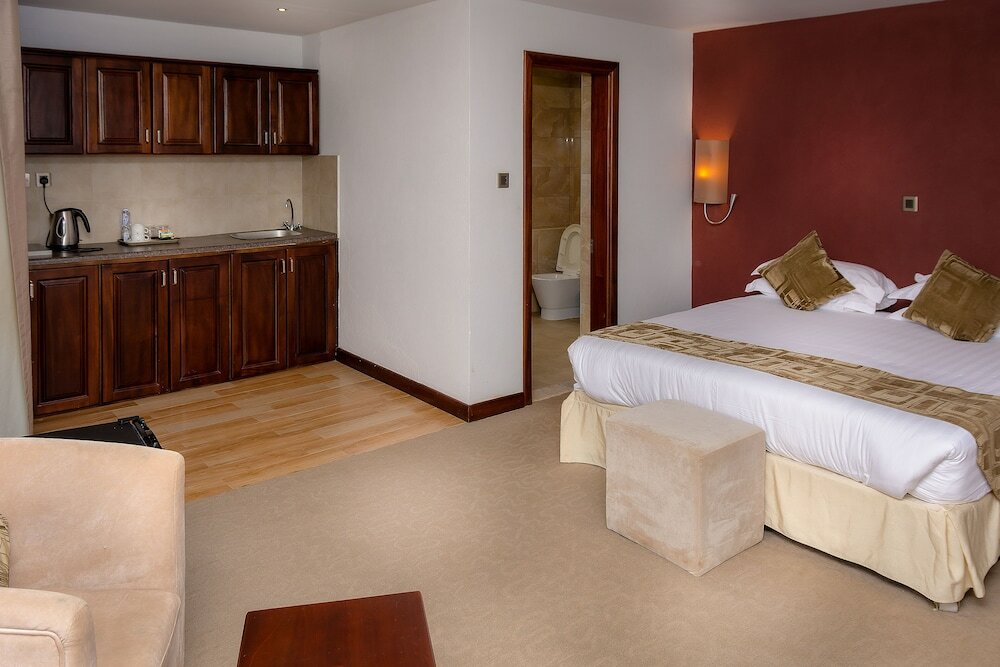 Фото Imperial Heights Hotel, Entebbe